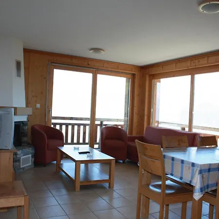 Charming With Storage فييسوناز