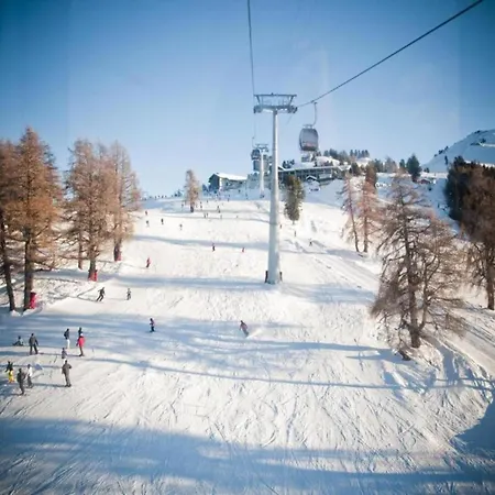 Charming With Storage فييسوناز