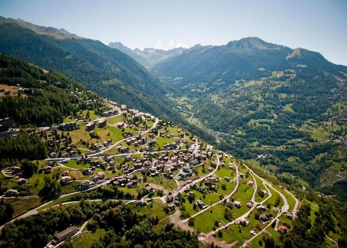 Charming With Storage アパート