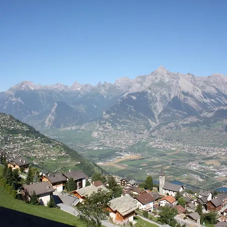 Charming With Storage 베이소나츠