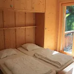 Charming With Storage Apartment *